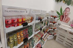 Kosmetika prodejna PALACIO vybavení od JPL